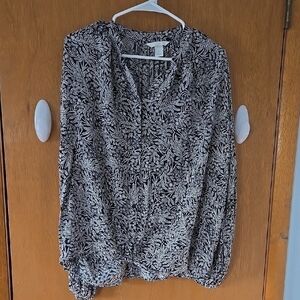 H&M, Black and White Patterned Women's Top